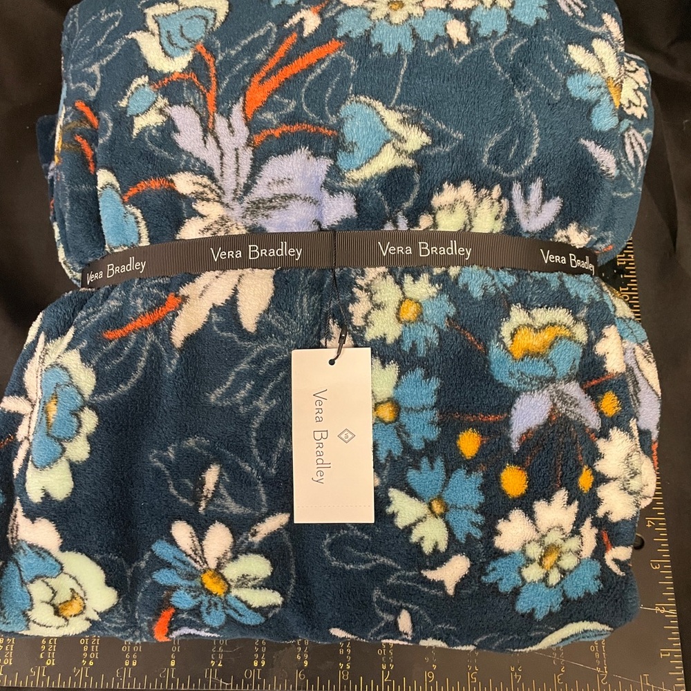 Not for sale  Vera Bradley Super Soft Fleece Throw Blanket in Floral Bursts